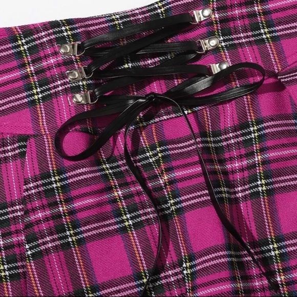 Pink Plaid Skirt - Picture 3 of 4